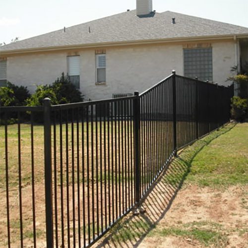 American Aluminum Flat Top/Flat Bottom Fence