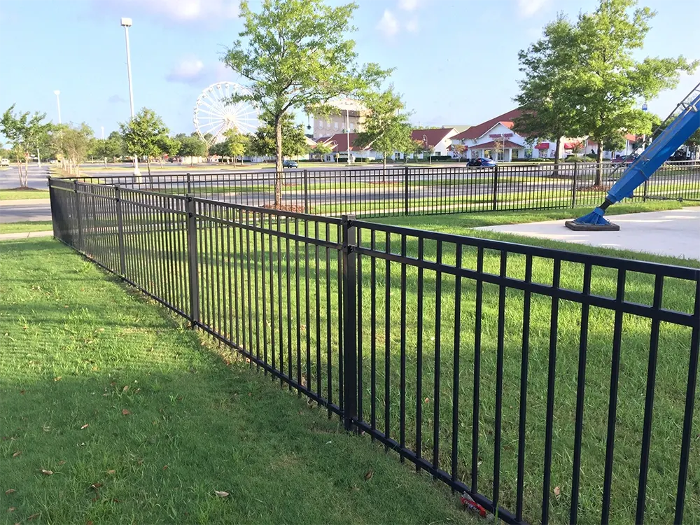Aluminum garden fences