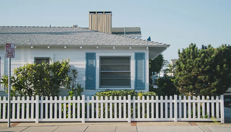 Vinyl Fences Application