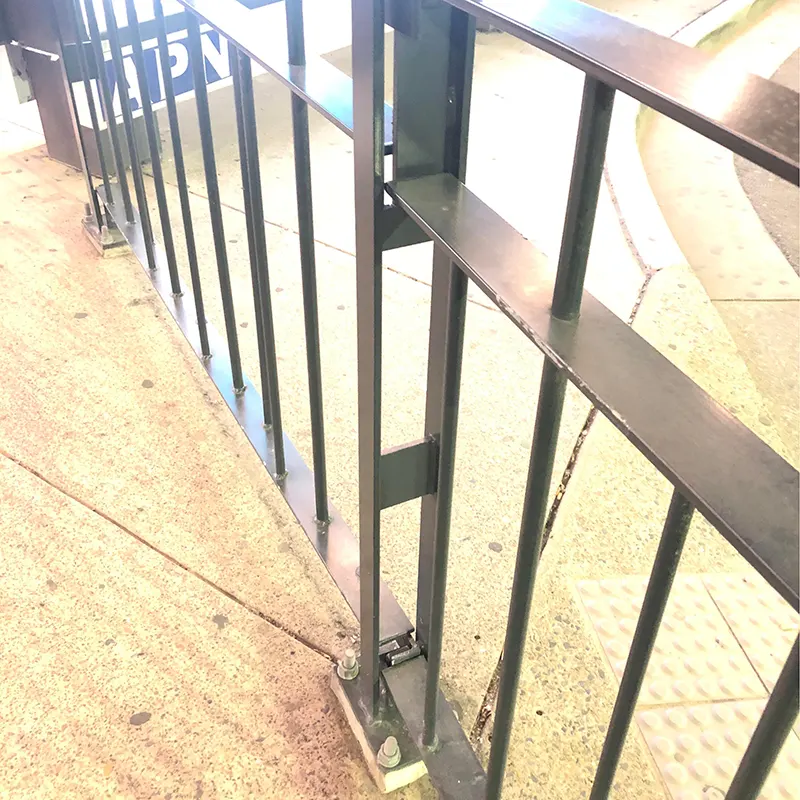Metal Pedestrian Barrier Fence