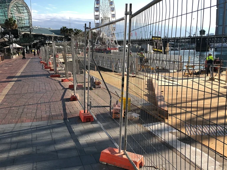 What materials are used for temporary fences? - FENCE DEPOT