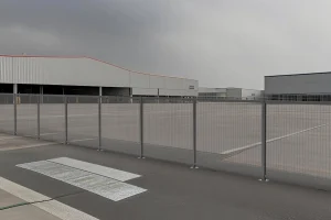 358 Mesh Fencing in border place