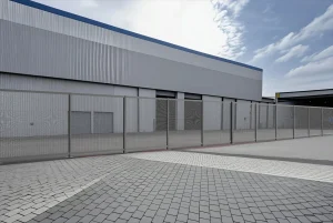 358 Fencing in factory