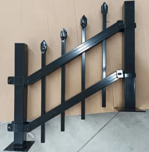 Spear Top Rackable Fence
