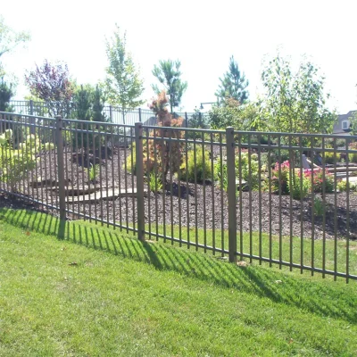 Steel Flat Top Rackable Fence for Hillside