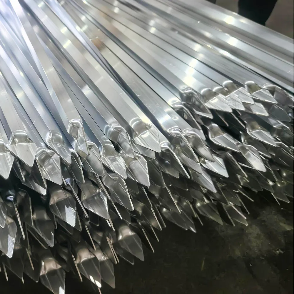 rackable steel spear top fence detail