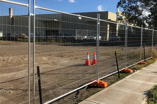 temporary mesh fence