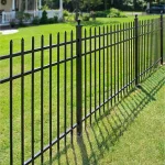 Aluminum 3 Rails Spear Top fence