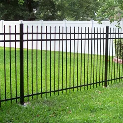Aluminum 3 Rails Spear Top fence application