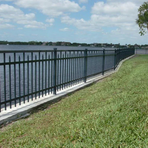 Aluminum Flat Top Fence With Spear application