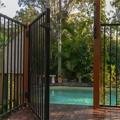 Aluminum-Flat-Top-Gate-Application