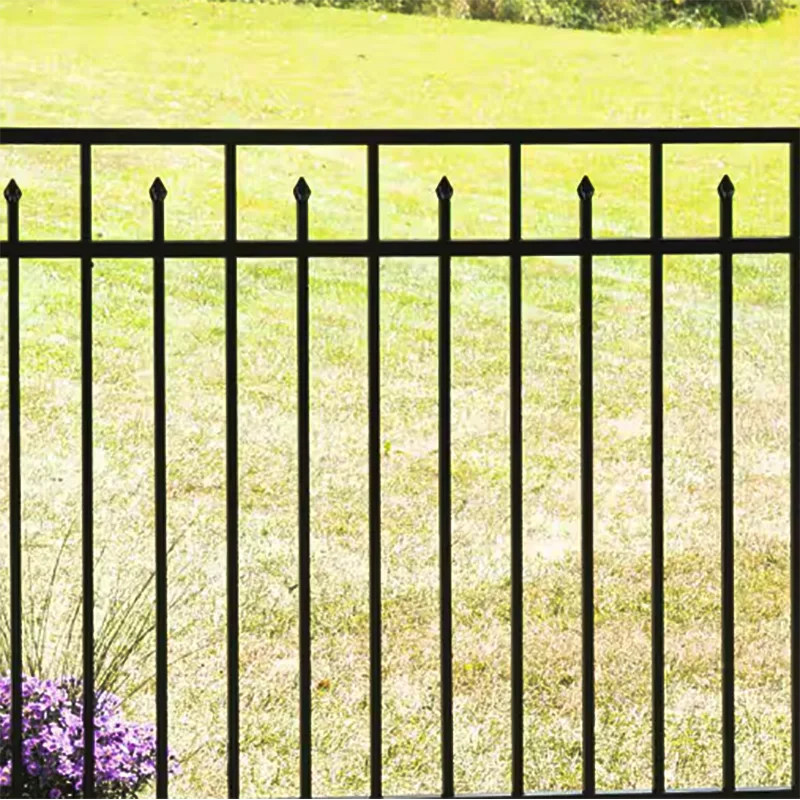 Aluminum Flat Top with Spear Fence Application