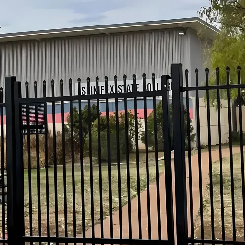 Black Powder Coated 2 Rail Steel Press Point Gate application