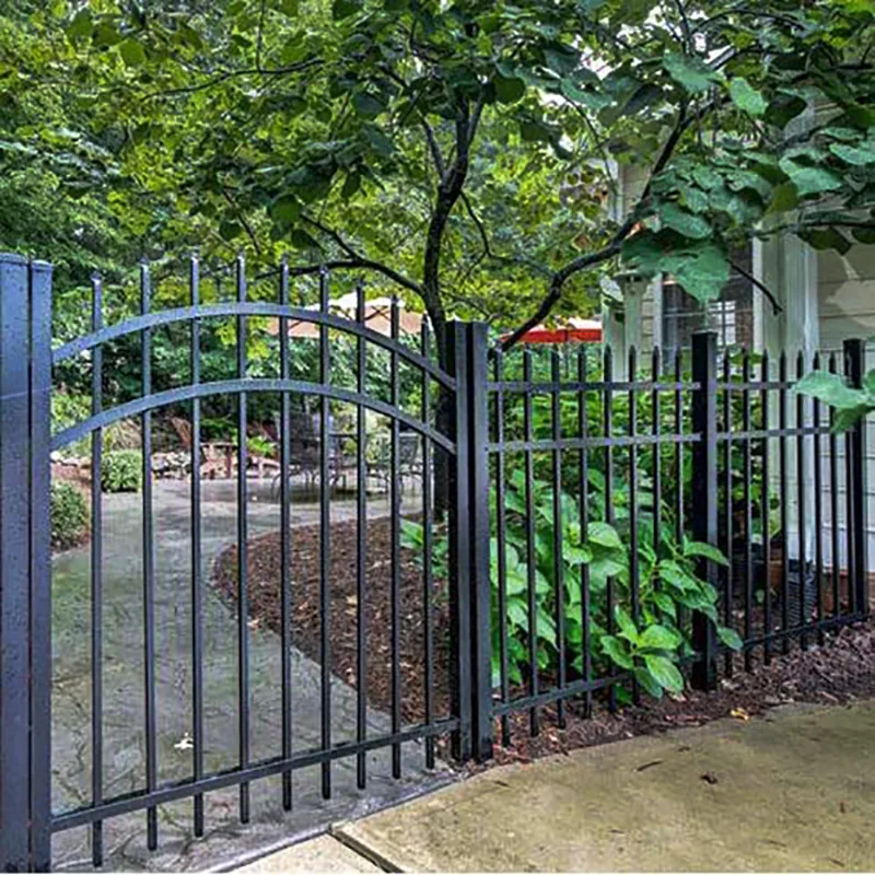 Spear Top Rackable Gate Application
