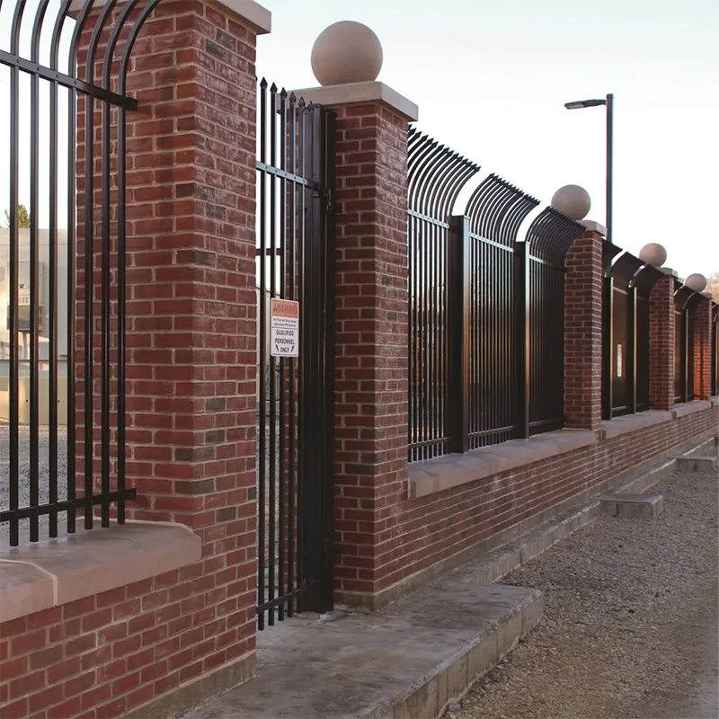 Steel Welded Commercial Curved Spear Top Fence Application