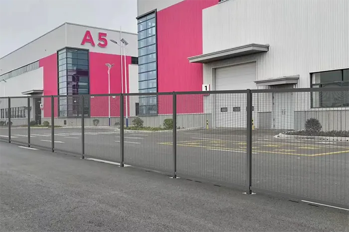 358 Mesh Fencing Applications