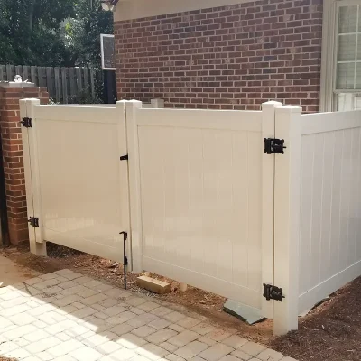 Double Drive Vinyl Gate Application