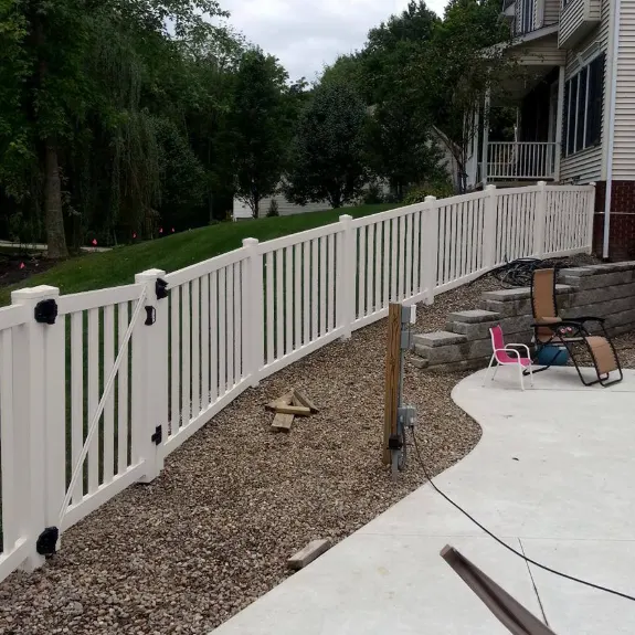 Semi-Privacy White Single Swing Vinyl Gate in Yard