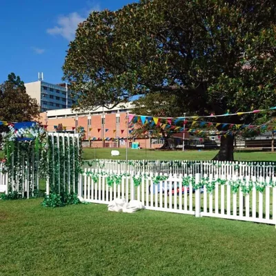 picket fence for event