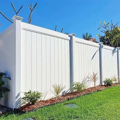 Vinyl Flat Post Cap in Full Privacy Fence